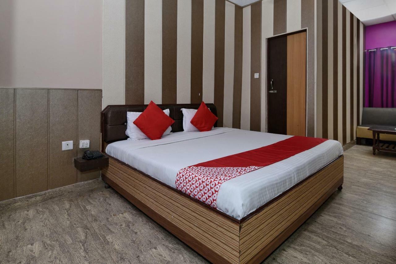 Oyo 3519 Hotel Garden Inn 바라나시 외부 사진
